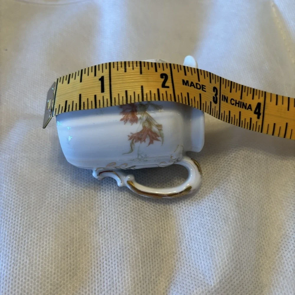 VTG HAVILAND LIMOGES France THE ST LAZARE Creamer Floral Leaves Handle Porcelain